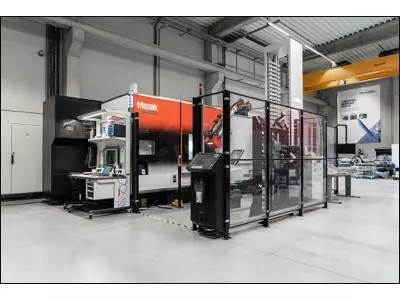 Mazak  Integrex with robot